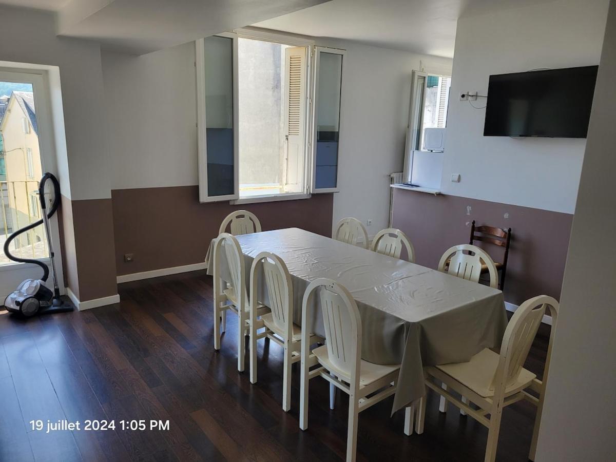 Grand T4 Proche Sanctuaires Apartamento *