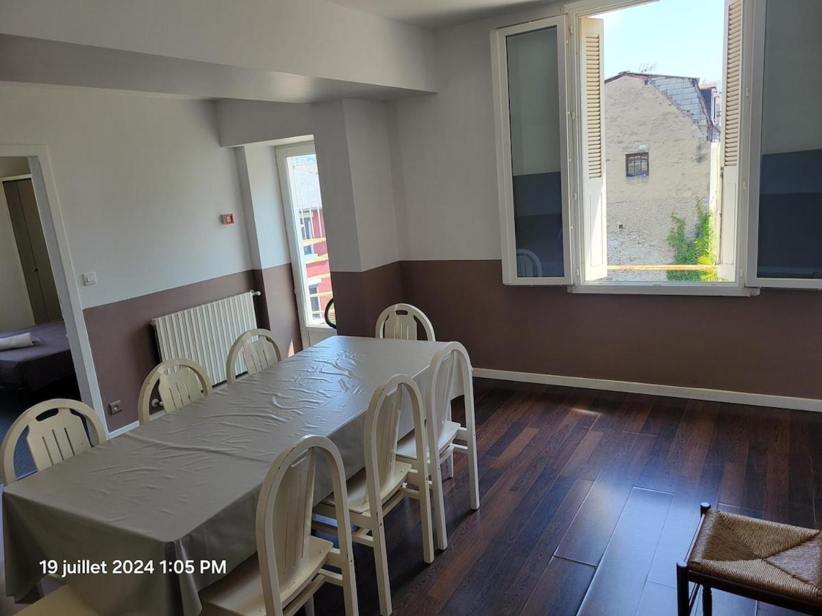 Apartment Grand T4 Proche Sanctuaires *