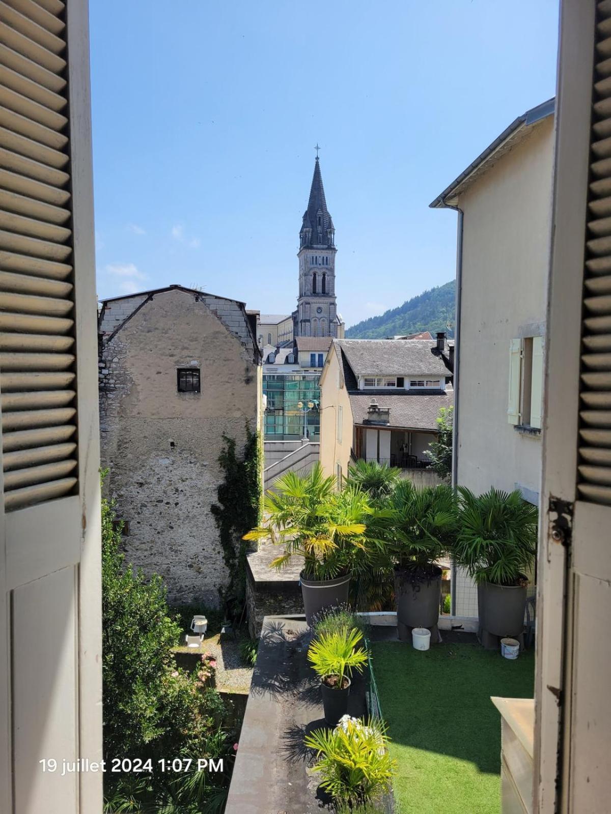 Grand T4 Proche Sanctuaires Lourdes